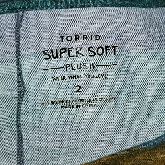 NWT Beautiful Multicolored Stripe Super Soft Short Sleeve Dress, sz 2 - Picture 5 of 6